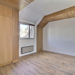 Rent 3 bedroom apartment of 70 m² in Vannes