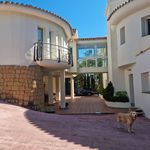 Rent 5 bedroom house of 500 m² in Benahavís