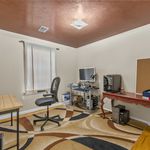 Rent 3 bedroom apartment of 1438 m² in Newark City