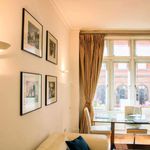 Rent 1 bedroom apartment of 60 m² in Sutton