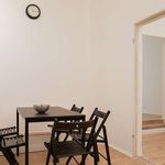Rent a room of 155 m² in berlin
