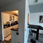 Rent 2 bedroom apartment of 1090 m² in Newburgh