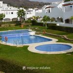 Alquilo 2 dormitorio apartamento de 70 m² en Almería