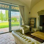 Rent 5 bedroom house of 250 m² in Bagno a Ripoli