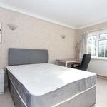 Rent 7 bedroom house in Guildford