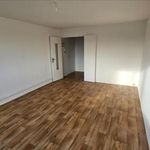 Rent 3 bedroom apartment of 740 m² in Calais