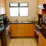 Rent 2 bedroom apartment of 83 m² in Johannesburg