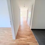 Miete 4 Schlafzimmer wohnung von 99 m² in Oberwaltersdorf