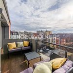 Rent 1 bedroom apartment of 225 m² in Prague