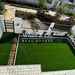 Rent 4 bedroom house of 222 m² in Dubai
