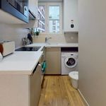 Rent 3 bedroom apartment of 44 m² in Paris