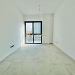 Rent 1 bedroom apartment of 1069 m² in Dubai