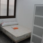 Rent 10 bedroom house in Valencia