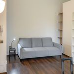Rent 2 bedroom apartment of 65 m² in Segrate