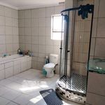 Rent 4 bedroom house in Bloemfontein