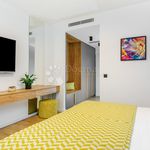 Najam 6 spavaće sobe kuća od 370 m² u Gustirna