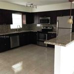 Rent 2 bedroom apartment of 2212 m² in Coral Gables