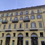 Affitto 1 camera casa di 105 m² in Torino