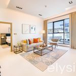 Rent 1 bedroom apartment of 83 m² in Palm Jumeirah