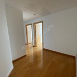 Rent 3 bedroom house of 153 m² in İstanbul