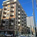 Affitto 6 camera appartamento di 170 m² in Palermo
