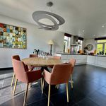 Rent 4 bedroom house of 260 m² in Wavre