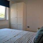 Rent 3 bedroom apartment in Leeds