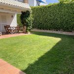 Rent 6 bedroom house of 399 m² in Marbella
