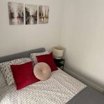 Rent a room of 70 m² in Málaga