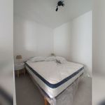 Rent 1 bedroom apartment in Loudéac