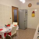 Affitto 1 camera appartamento di 120 m² in Ascoli Piceno
