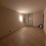 Affitto 2 camera appartamento di 70 m² in Cherasco