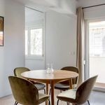 Rent 2 bedroom apartment of 100 m² in lisbon