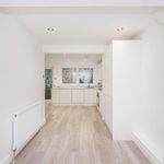 Rent 4 bedroom flat in Loughton