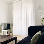 Rent 4 bedroom apartment of 85 m² in Madrid