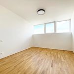 Rent 5 bedroom apartment of 143 m² in Wels