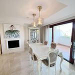 Rent 3 bedroom apartment of 283 m² in Málaga