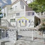 Rent 1 bedroom house of 220 m² in Καστρί