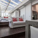 Rent 2 bedroom apartment of 96 m² in Milano