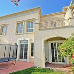 Rent 3 bedroom house of 228 m² in Dubai