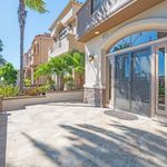 Rent 3 bedroom house of 226 m² in Huntington Beach