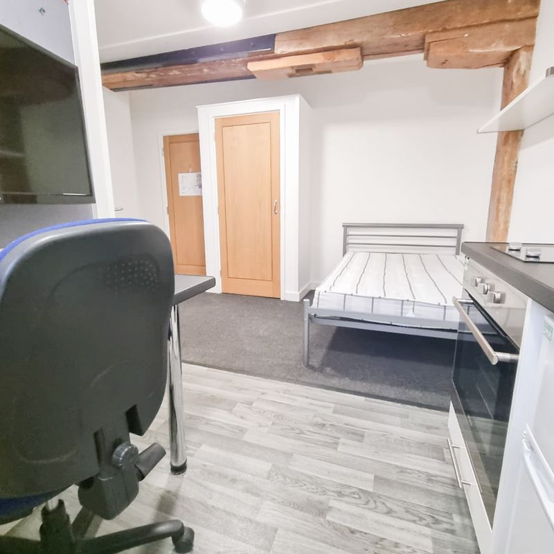 Apartments for students and working professionals in Hull's Old Town