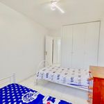 Rent 3 bedroom apartment of 78 m² in Courbevoie