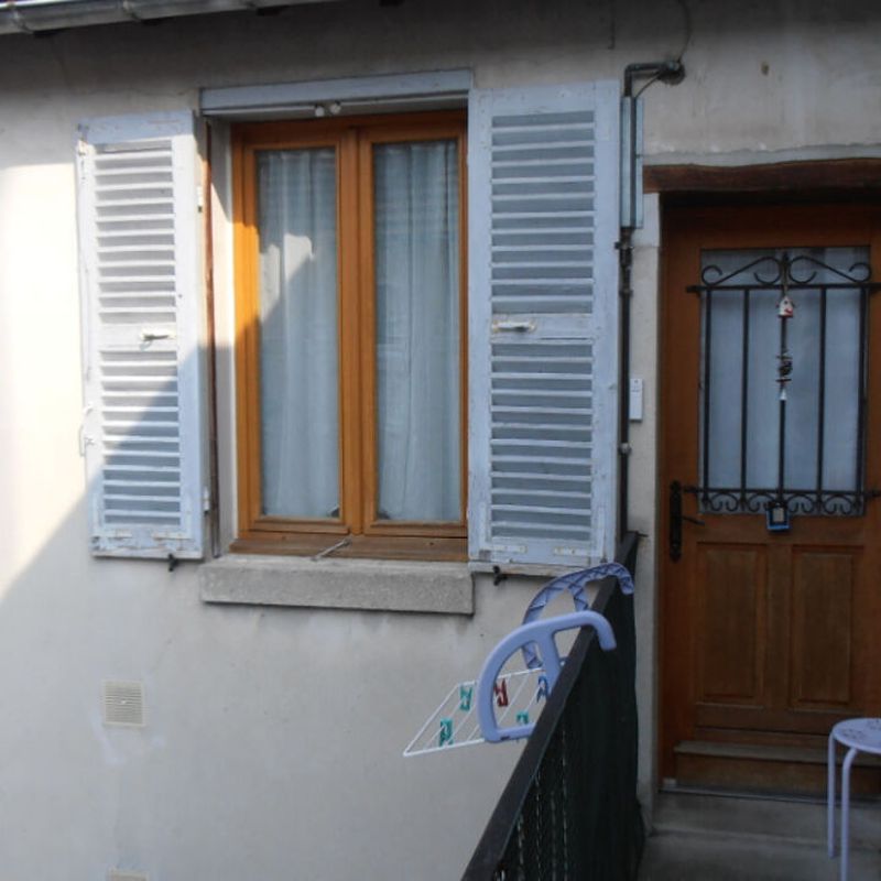 Location appartement 2 pièces 39 m² Pont-Sainte-Maxence (60700)