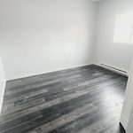 Rent 1 bedroom apartment of 83 m² in Windsor