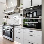 Rent 5 bedroom apartment of 469 m² in Encino