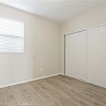 Rent 3 bedroom apartment of 132 m² in Long Beach