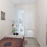 Rent 11 bedroom house in Porto