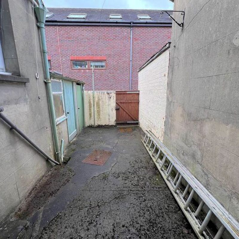 3 Bedroom Property To Rent In Llys Meurig, Llanbadarn Fawr, Aberystwyth, SY23 Caeffynnon