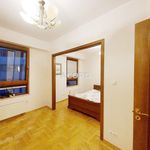 Wynajmij 4 sypialnię apartament z 85 m² w Warszawa